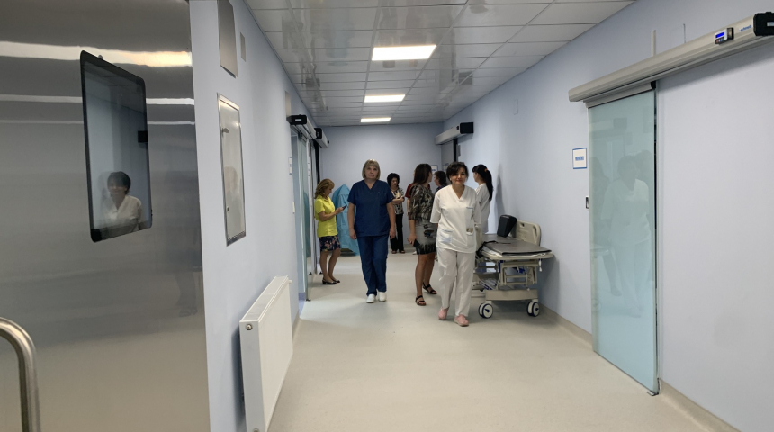 Обновен операционен блок е открит в общинската болница 