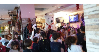 Новогодишно шоу с бяла мечка подготвя Градската библиотека